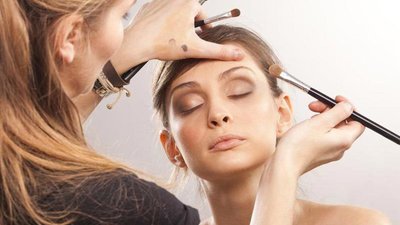 У Львові підприємиця сплатить 375 тис грн. за нелегальних працівників