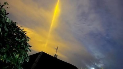 У російському Бєлгороді паніка: жителів налякало дивне явище в небі (ФОТО, ВІДЕО)