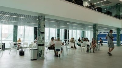 Київський автовокзал відкрили після реконструкції за 120 мільйонів (ФОТО)
