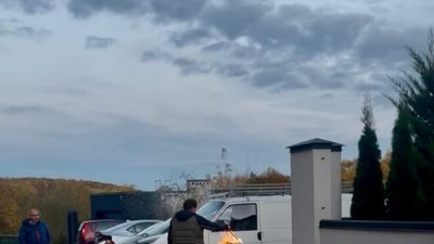 У Львові чоловік смажив шашлики біля житлового будинку
