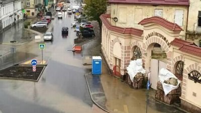 У Львові підтопило щойно відремонтовану вулицю (ФОТО)