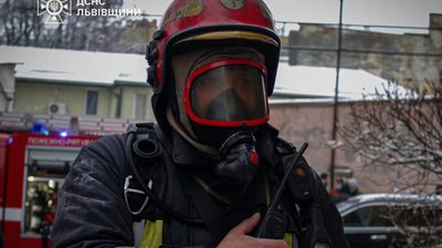 У Новояворівську горіла квартира