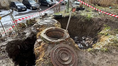 У Львові прорвало каналізаційну мережу