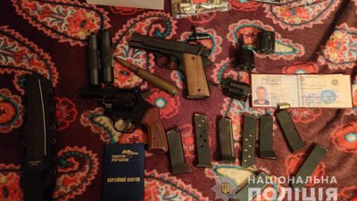 На Львівщині правоохоронці припинили діяльність наркоугруповання