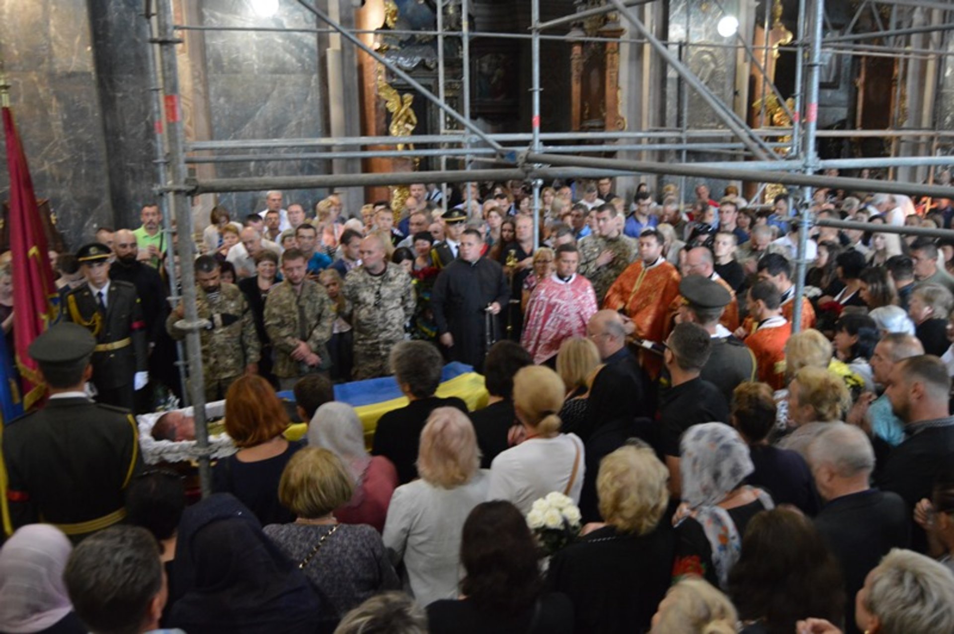 На Львівщині прощаються із загиблим Героєм Мар’яном Найдою