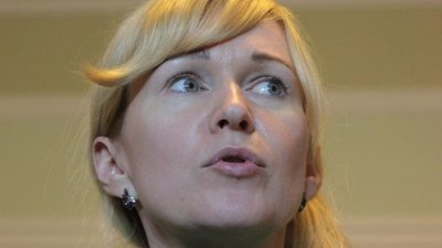 Улюблена кума Садового заробила майже 100 тисяч гривень