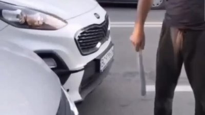 У Львові прямо на дорозі стався черговий конфлікт між військовим та цивільним (ВІДЕО)