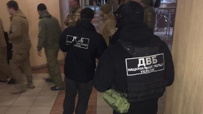 Поліцейські в Одесі викрали в інкасаторів 120 тис. доларів
