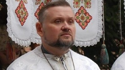Львів’ян просять допомогти священнику, який бореться з важкою недугою