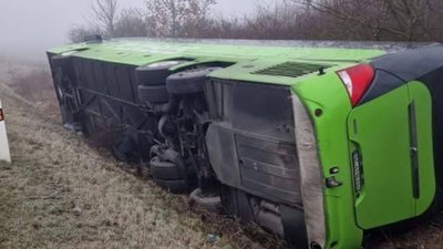 У Словаччині перекинувся автобус з України із 53 пасажирами