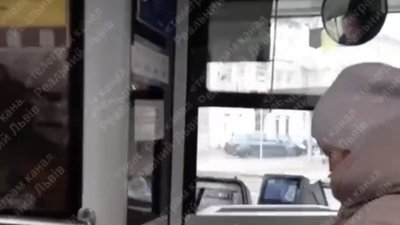 У Львові водії комунального транспорту виключають валідатори (ВІДЕО)