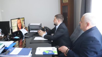 На Львівщині презентували першу в Україні програму з підвищення кваліфікації працівників служб у справах дітей в громадах