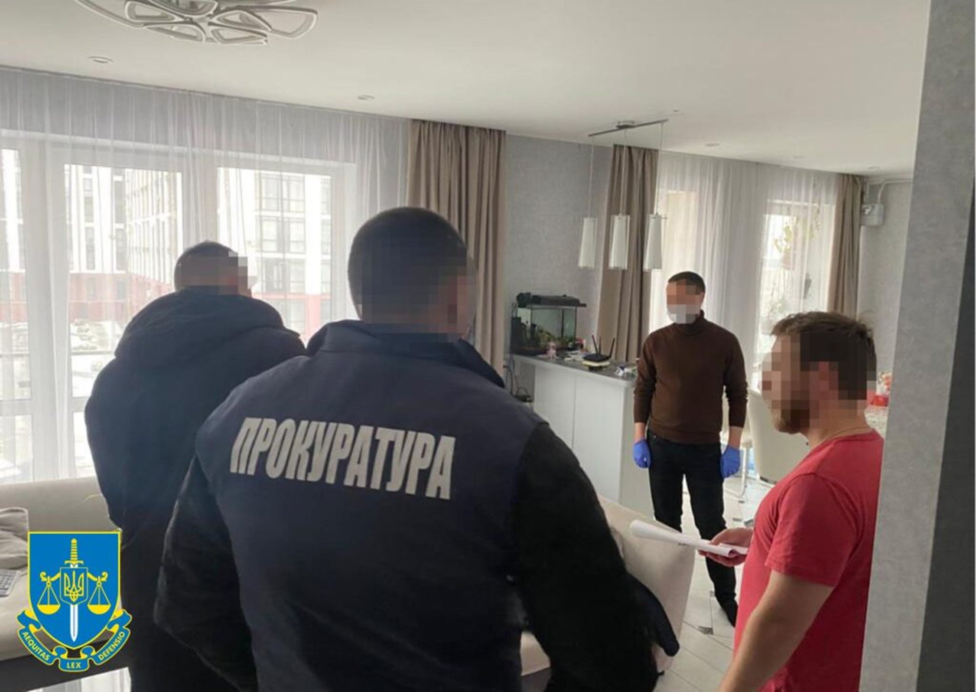 На львівській митниці викрито незаконну схему розмитнення автомобілів