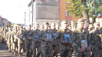 Львівщина зустрічає військових, які повернулись із зони ведення бойових дій (ФОТОРЕПОРТАЖ, ВІДЕО)