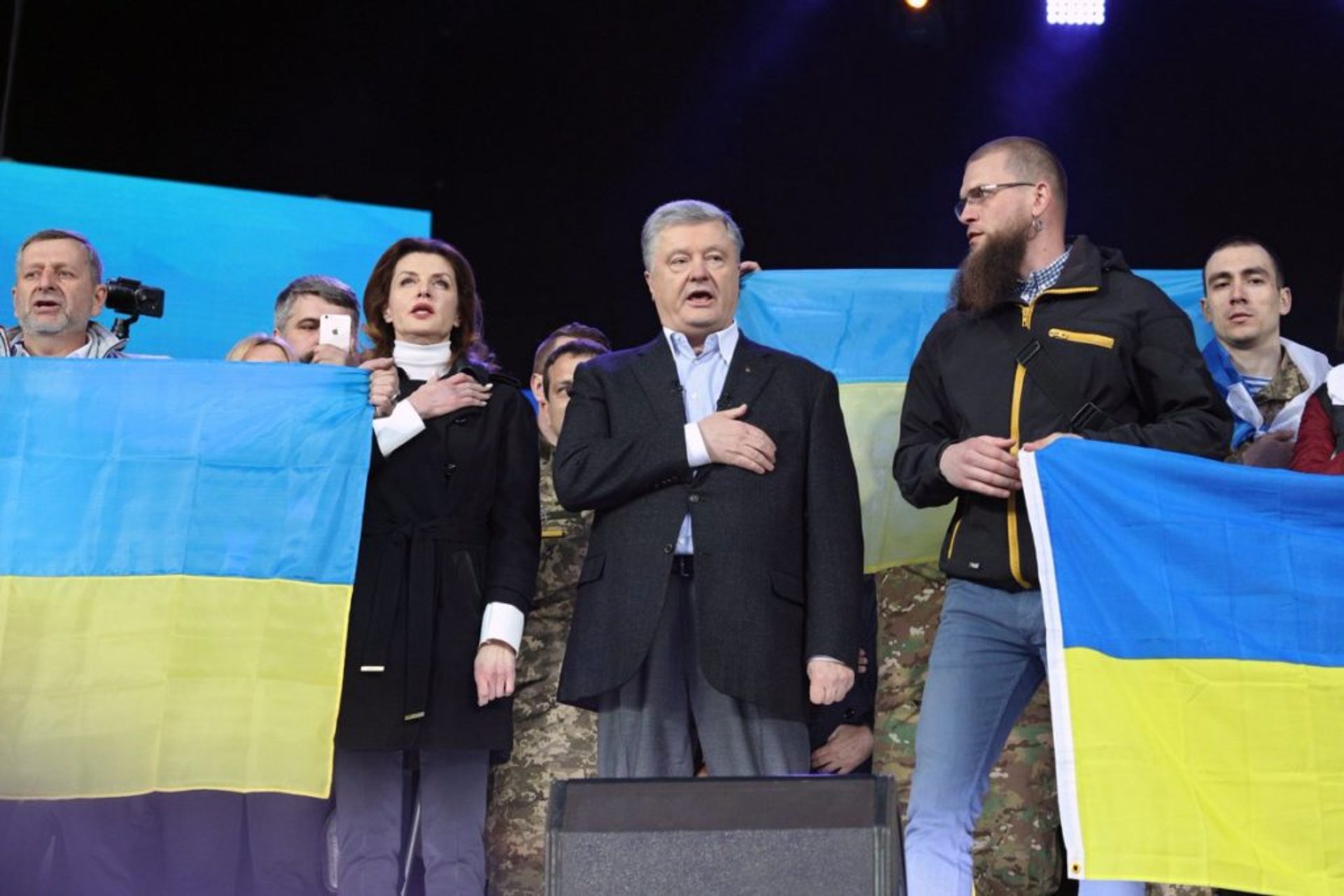 Головне дебати країни. Фото: відкриті джерела.