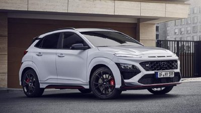 На Львівщині суд конфіскував у військового позашляховик Hyundai Kona за п'яну їзду без прав