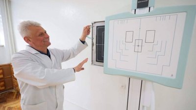 У Сколівській центральній лікарні відкрили рентген-кабінет з новим рентген-апаратом