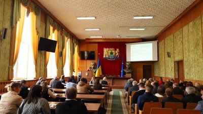 Аграріїв Яворівщини ознайомили з доступними програмами для підтримки галузі в умовах війни