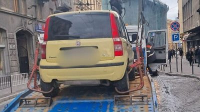 У Львові патрульні заробляють на бездіяльності Садового