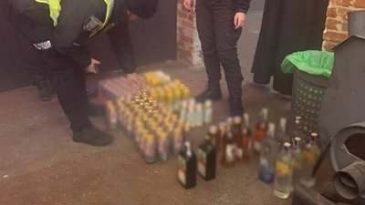 У Львові відбулась гучка вечірка з незаконним продажем алкоголю (ФОТО)
