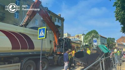 У Садового обіцяють нарешті закінчити довгостраждальний ремонт на Шевченка