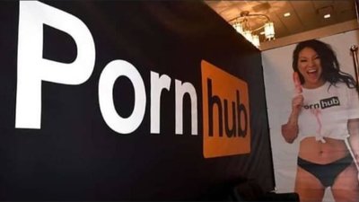 Pornhub впроваджує паспортний контроль