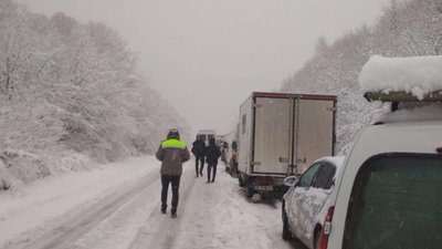 На Львівщині через негоду помаранчевий рівень небезпечності