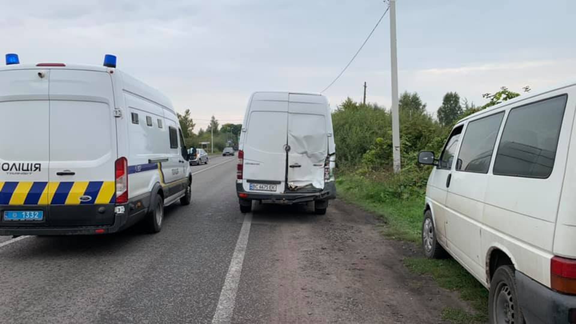 На Львівщині сталася моторошна ДТП за участі трьох авто, фото ДК-Захід