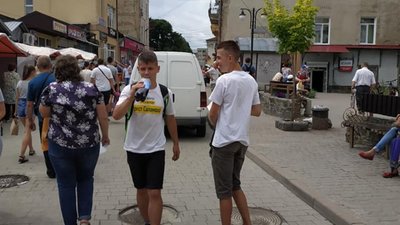 14-річні діти агітують за "слугу народу" Дрогобича