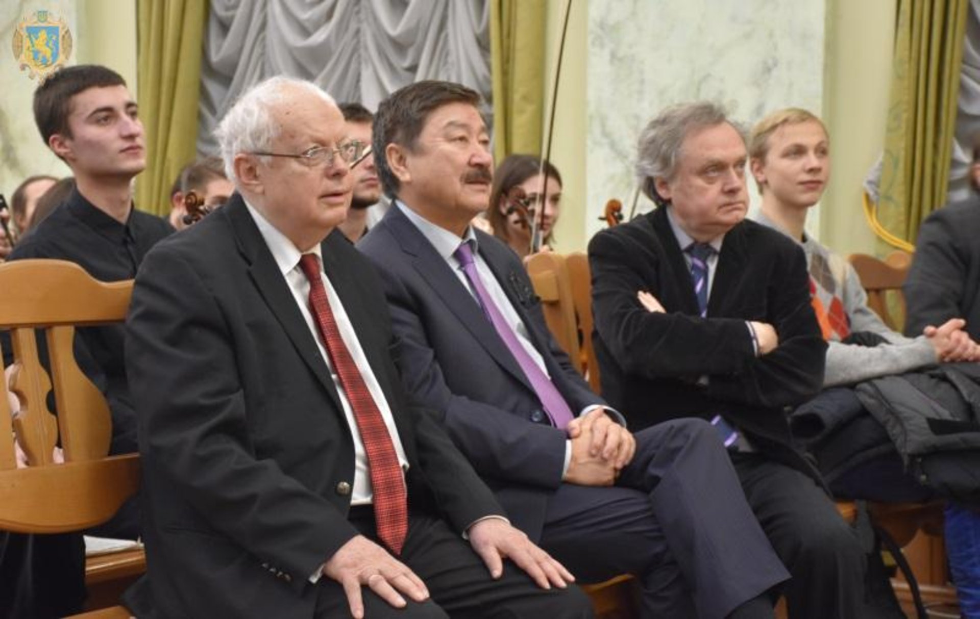 На Львівщині стартував перший міжнародний конкурс скрипалів Мирослава Скорика