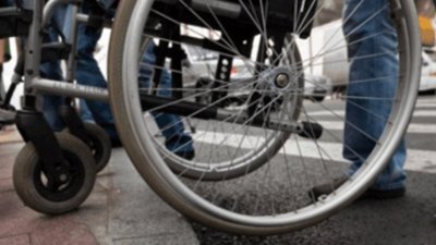 Звіріємо: у Стрию підліток пограбував інваліда-візочника
