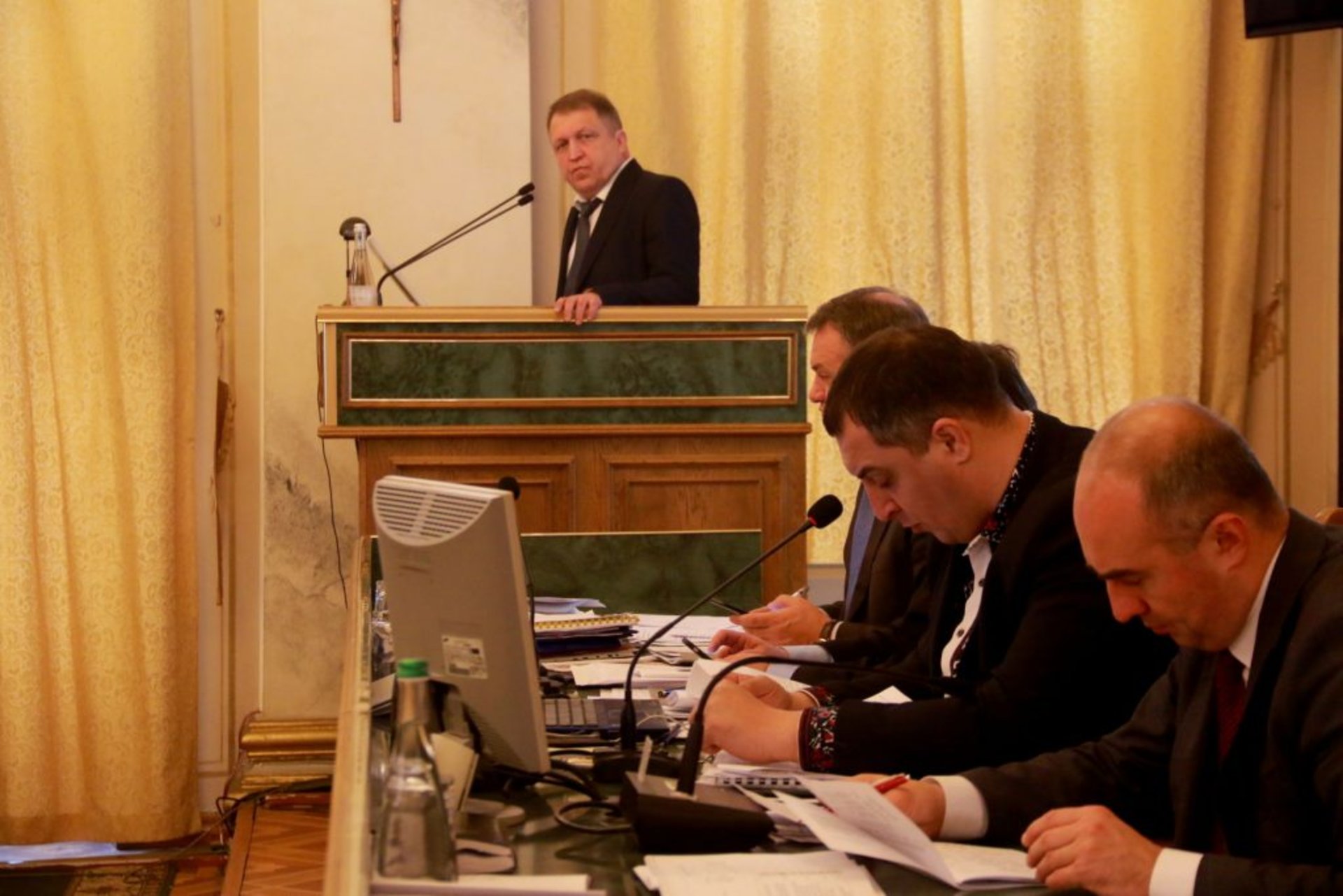 Позачергове пленарне засідання сесії Львівської обласної ради. Фото Назарій Юськів, 4studio