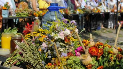 14 серпня  відзначають Медовий спас або Маковея