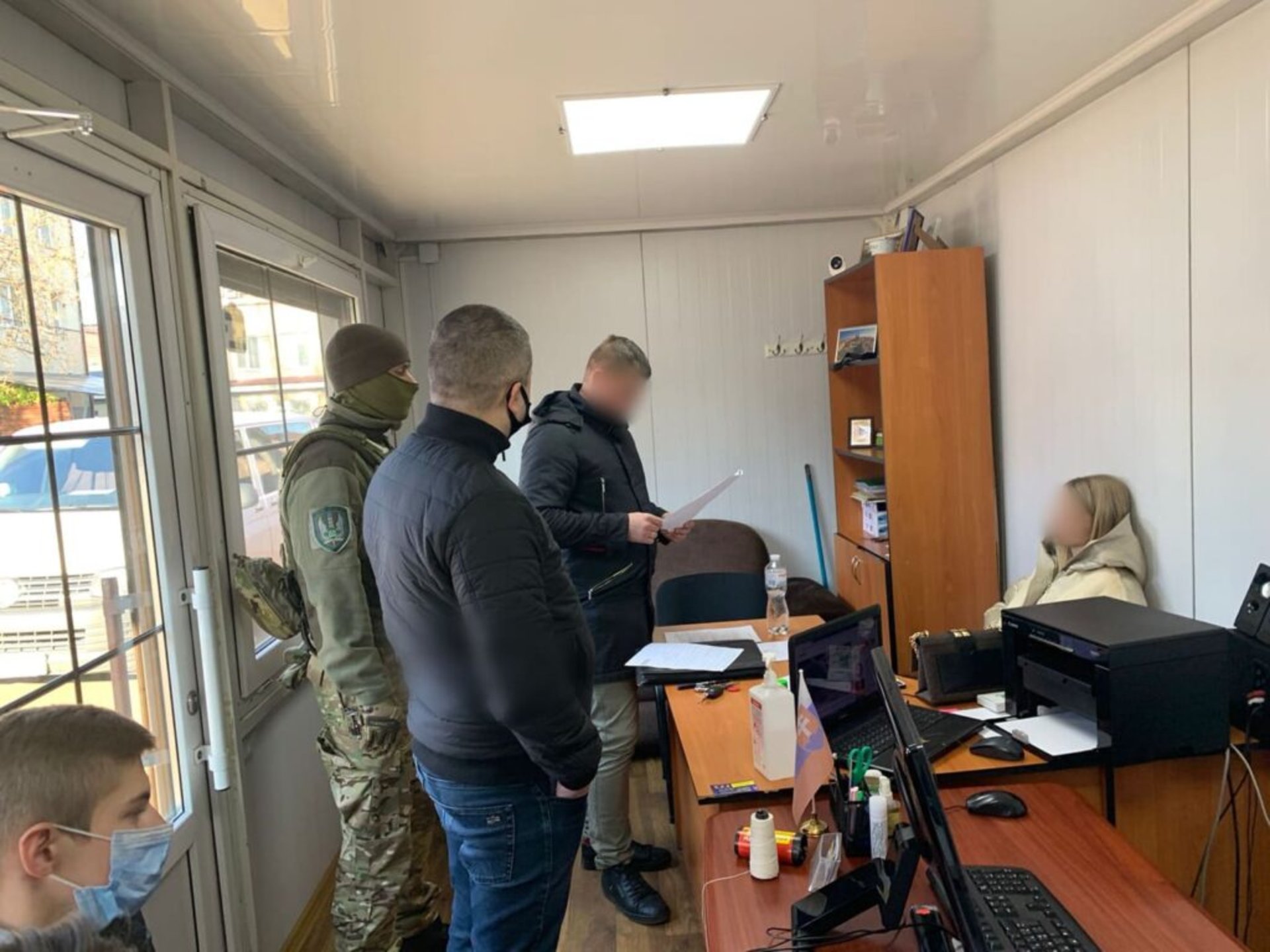 На Закарпатті викрили злочинців, які підробляли COVID-сертифікати