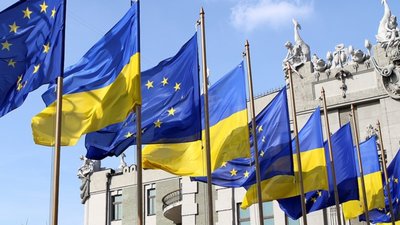 Україна впевнено і безповоротно рухається в Європу - Президент