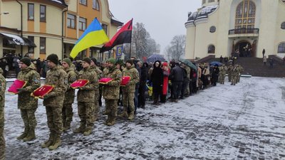 У Коломиї провели у вічність легендарного сотенного Мирослава Симчича ''Кривоноса'' (ФОТО)