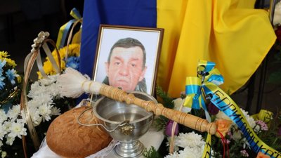 Борислав попрощався із захисником
