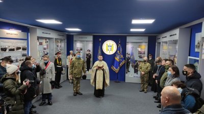 У Ліцеї імені Герої Крут відкрили музей та освятили місце майбутнього храму