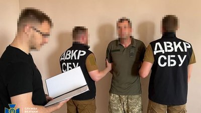 СБУ затримала ще одного «крота» в ЗСУ, який шпигував за українськими бойовими літаками і бронемашинами «MaxxPro»