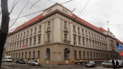 Львівська облрада готова прийняти у власність будівлю Головної пошти