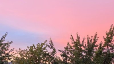 У Львові почервоніло небо