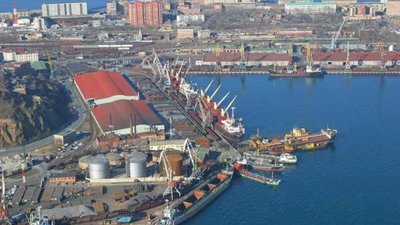 СБУ викрила розкрадання мільйонів у морпорту "Южний"