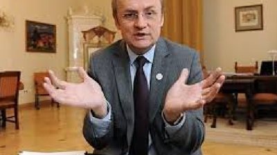 Від Садового вимагають відзвітуватися, куди діваються гроші громади міста Львова