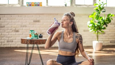 Чай Yogoda під час і після занять спортом: відновлення та гідратація