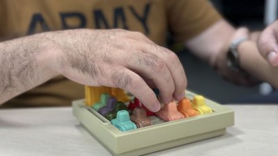 У Львові 51-річному ветерану допомагають відновитись після важкої черепно-мозкової травми