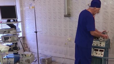 У Дрогобичі лікарі-віртуози врятували пацієнта з глибинним пораненням у серце (ВІДЕО)