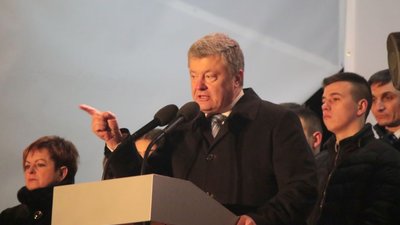 Порошенко обурився тим, що Зеленський назвав бойовиків повстанцями