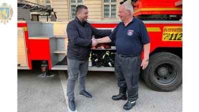 Львівщина отримала сучасний пожежний автомобіль від німецьких партнерів