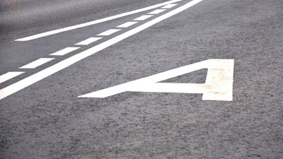 У Садового не хочуть ліквідувати виділені смуги на Окружній і Чорновола