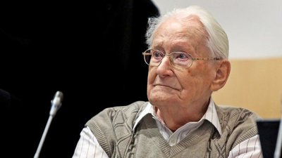 96-річний "Бухгалтер Освєнцима" відсидить чотири роки